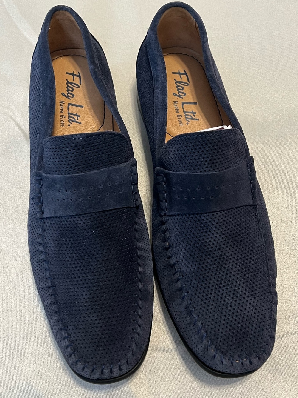 NWOB $130 Flag LTD. Morgan Perforated Driving Penny Loafers | Men’s 9M